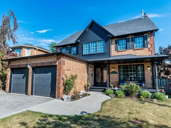 1206 Glenashton DR, Oakville, ON L6H 5L9
