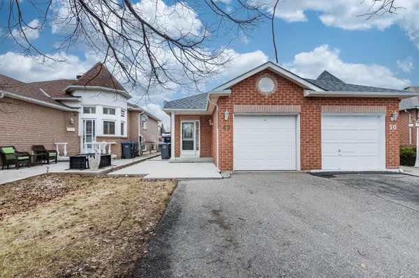 48 Saddletree TRL, Brampton, ON L6X 4M7