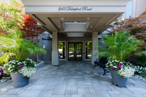 245 Dalesford RD #516, Toronto W07, ON M8Y 4H7