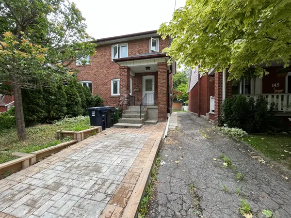 143 Belgravia AVE #Main, Toronto W04, ON M6E 2M6