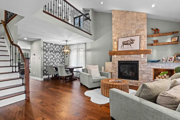 118 Oak Ridge DR, Orangeville, ON L9W 5J5