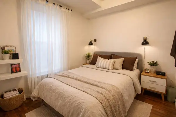 1 Triller AVE #102, Toronto W01, ON M6K 3B7