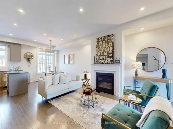 6 Oakmore LN, Brampton, ON L6Y 6H5