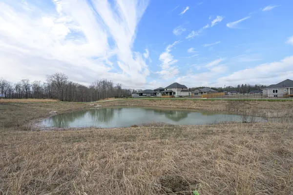 48 Snowy Owl TRL, Central Elgin, ON N5R 0M7