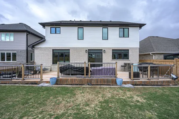 48 Snowy Owl TRL, Central Elgin, ON N5R 0M7