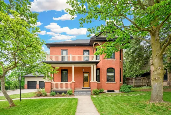 292 Geddes ST, Centre Wellington, ON N0B 1S0