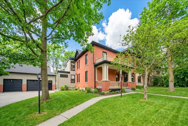 292 Geddes ST, Centre Wellington, ON N0B 1S0