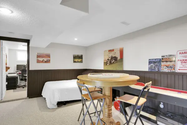 6151 Malakoff RD, Stittsville - Munster - Richmond, ON K0A 2Z0