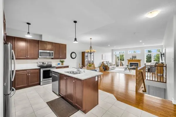 108 Blackhorse DR, North Grenville, ON K0G 1J0