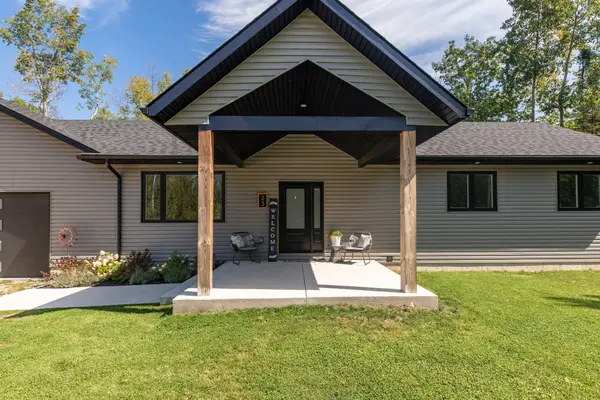 23 Hemlock RD, South Bruce Peninsula, ON N0H 2T0