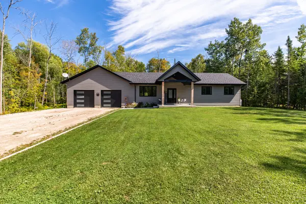 23 Hemlock RD, South Bruce Peninsula, ON N0H 2T0