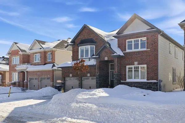 307 Nonius ST, Kanata, ON K2V 0C5