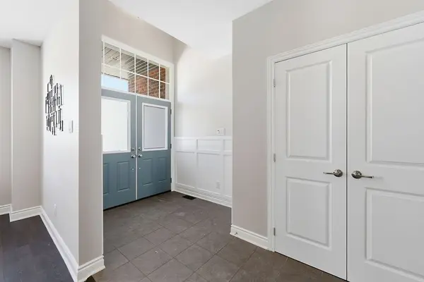 307 Nonius ST, Kanata, ON K2V 0C5