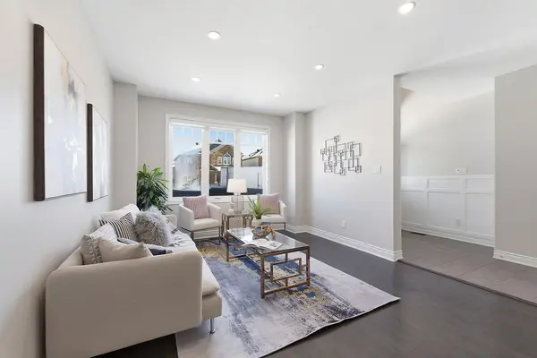 307 Nonius ST, Kanata, ON K2V 0C5