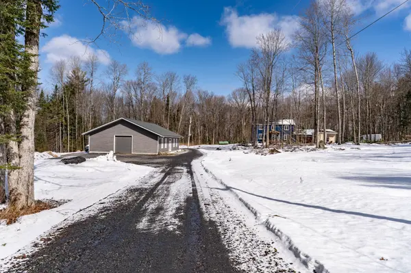 2602 Muskoka 10 RD, Huntsville, ON P1H 2J3