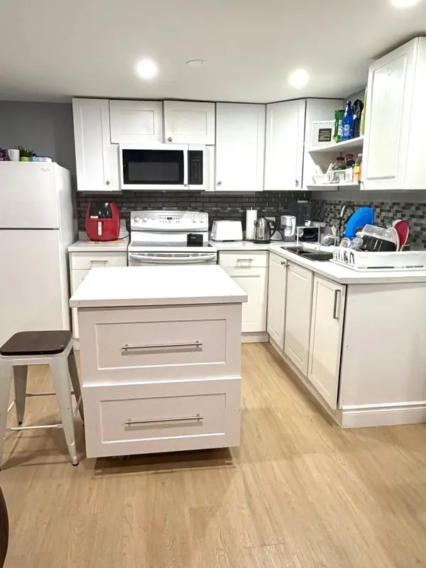 237 Homestead (Basement ) CRES, London North, ON N6G 2E7