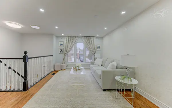 414 WOODS LN, Cambridge, ON N3H 5J4