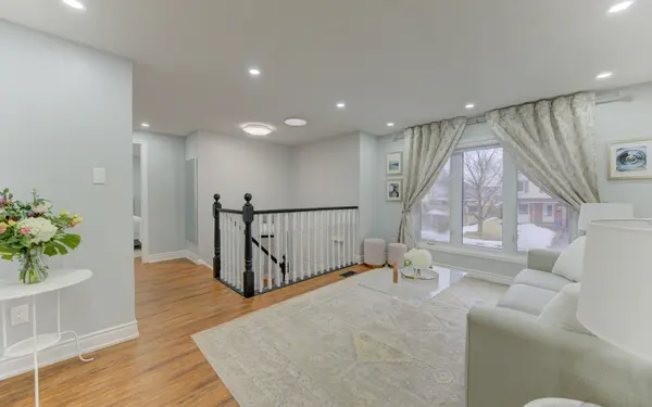 414 WOODS LN, Cambridge, ON N3H 5J4