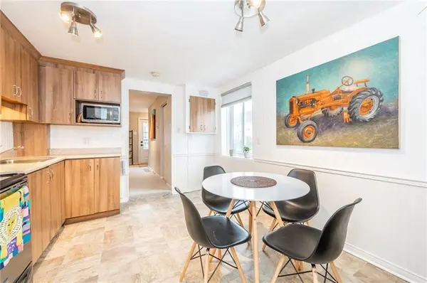 223 Carruthers AVE, West Centre Town, ON K1Y 1N8