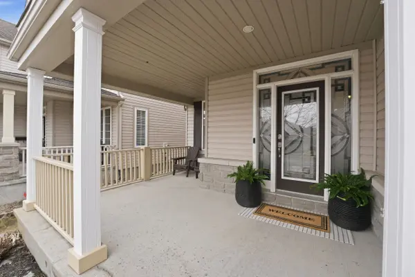 31 Leatherwood CRES, Barrhaven, ON K2J 4X9