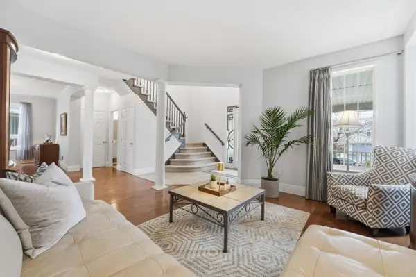 31 Leatherwood CRES, Barrhaven, ON K2J 4X9