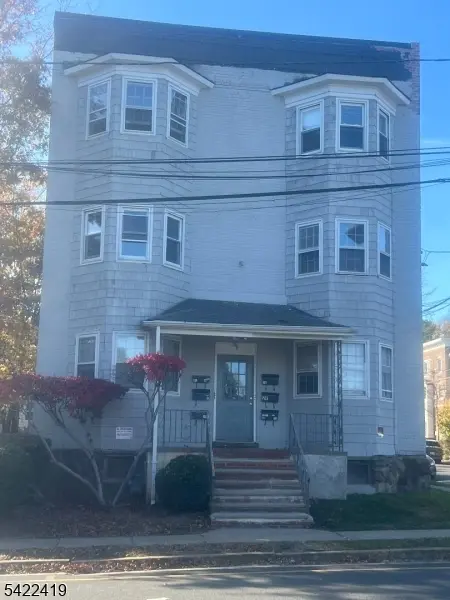 9 Cedar St, Garwood Boro, NJ 07027