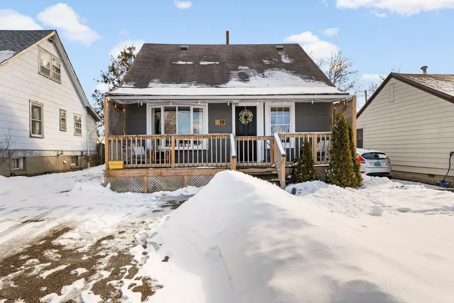 19 Ontario ST, Ajax, ON L1S 1T4