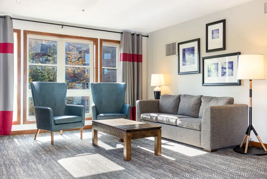 152 Jozo Weider BLVD #232, Blue Mountains, ON L9Y 0V2