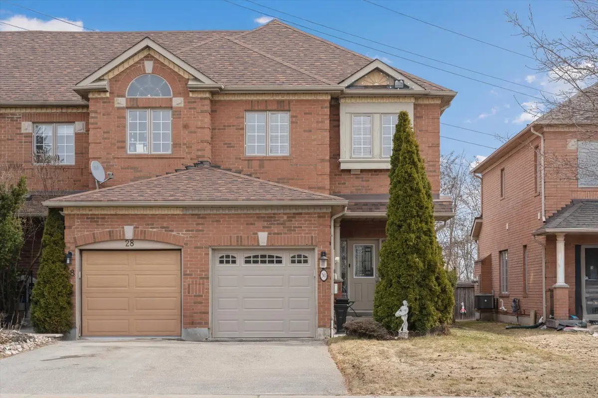 30 Jordanray BLVD, Newmarket, ON L3X 2P9