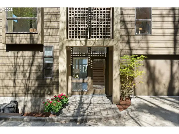 515 NW ALBEMARLE TER, Portland, OR 97210