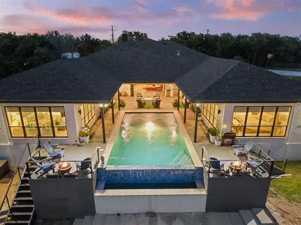 582 Oak Point Drive, May, TX 76857