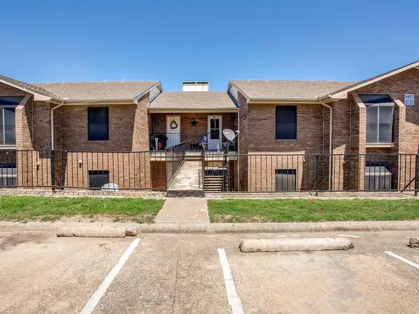 4492 Chaha Road #102, Garland, TX 75043