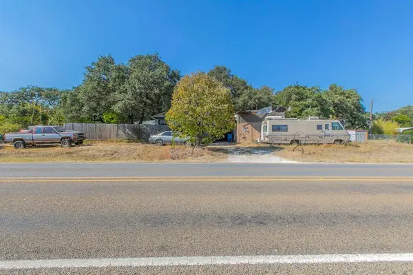 513 Fm 3118, Clifton, TX 76634