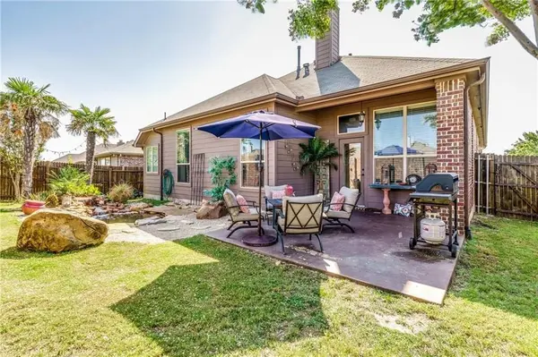 9345 Comanche Ridge Drive, Fort Worth, TX 76131