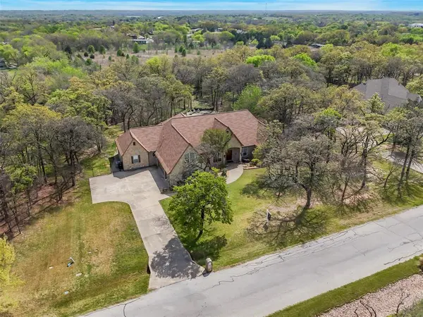 7332 Hinton, Mansfield, TX 76063