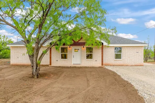 1556 Sunset Drive, Baird, TX 79504