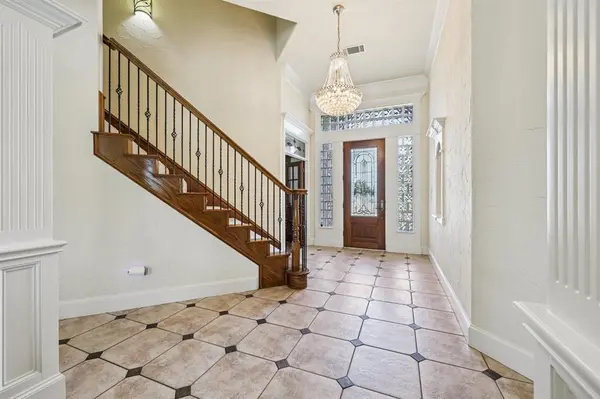 7260 Misty Glen Lane, Midlothian, TX 76065