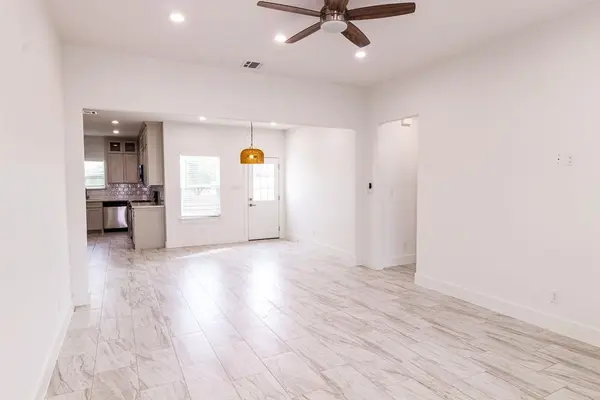 540 Highview Court, Godley, TX 76044