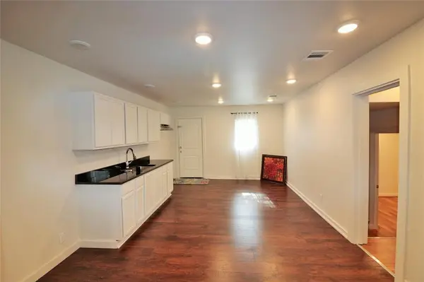 2126 Ramsey Avenue, Dallas, TX 75216