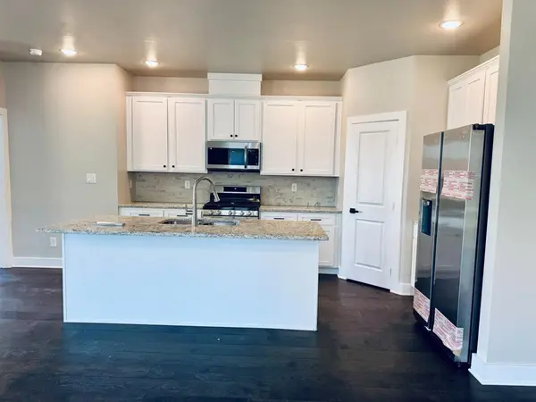 15516 Greenhouse Way, Lindale, TX 75771