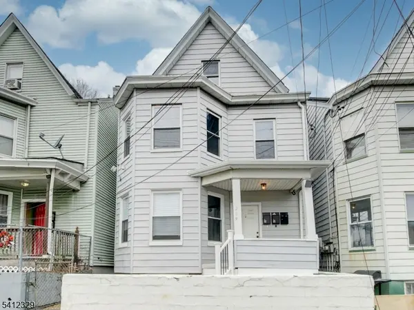 209 N 4Th Street, Paterson City, NJ 07522