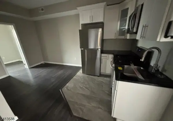 161 19Th St, Union City, NJ 07087