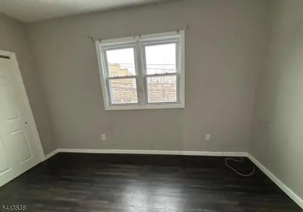 161 19Th St, Union City, NJ 07087