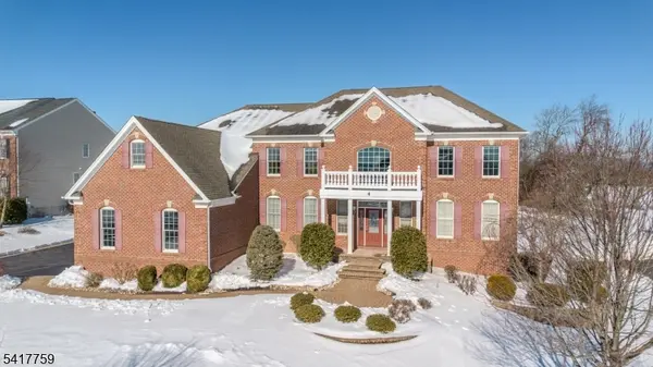 4 Heitz Ln, Hillsborough Twp., NJ 08844