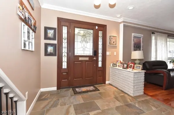 7 Jefferson Pl, Wayne Twp., NJ 07470