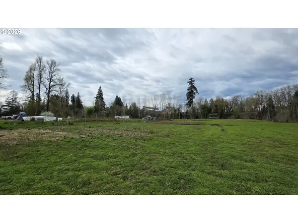 21757 HIGHWAY 99E, Aurora, OR 97002