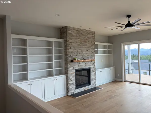 476 Sea View DR #62, Manzanita, OR 97130