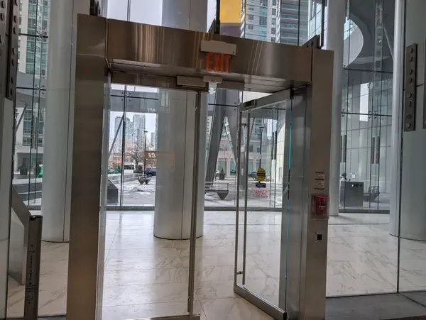 14 York ST #4410, Toronto C01, ON M5J 0B1