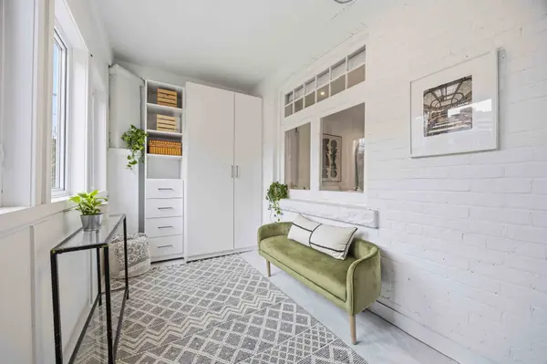 38 Kenwood AVE, Toronto C03, ON M6C 2R9