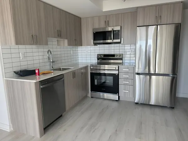 1010 Sandy Beach RD #411, Pickering, ON L1W 3V9